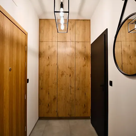 Apartamento 5 By Housine Zator