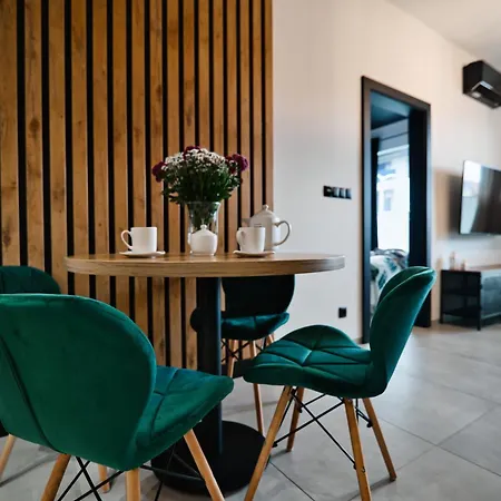 5 By Housine Apartamento Zator